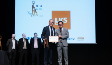 LKS Next reconocida con el premio Hetel “Talento en la formación profesional” en su VIII edición .